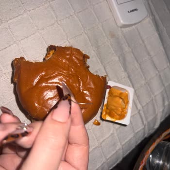 Popeyes İçinden İğne Çıktı