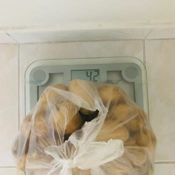 Şok Market Sebzeleri Eksik Gramaj Yolluyor