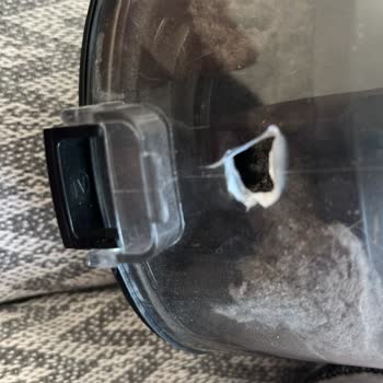 Grundig Erken Bozulan Süpürge Haznesi
