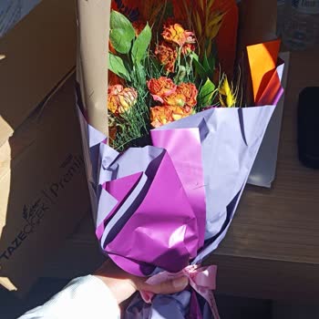 Taze Çiçek - Kuru Ve Dağınık Çiçek Gönderme