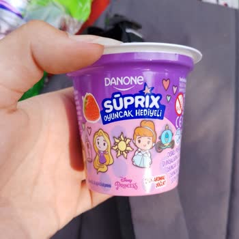 Danone Süprix Meyveli Yoğurt Ve Oyuncak Hayal Kırıklığı