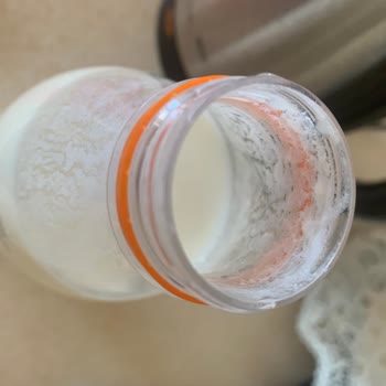 BİM Pastörize Sütler Bozuk!