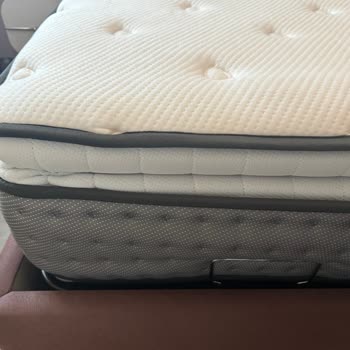 Yataş Bizi Rezil Etti İlgisiz Davrandı İsteğimizi Karşılamadı