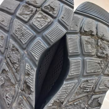 Skechers Ayakkabıda Hayal Kırıklığı: Deforme Taban Ve Su Çekme Sorunu