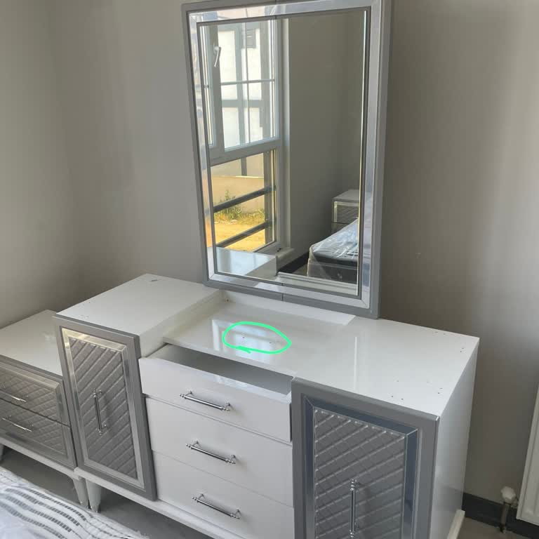 Karacan Avm - Evsenin Mobilya Umursamıyorlar Eksik Parça Gönderiyorlar