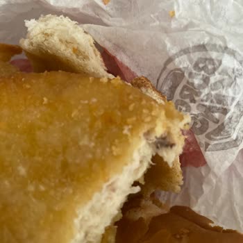 Burger King Hamburger Köftesi Siyah Lekeli