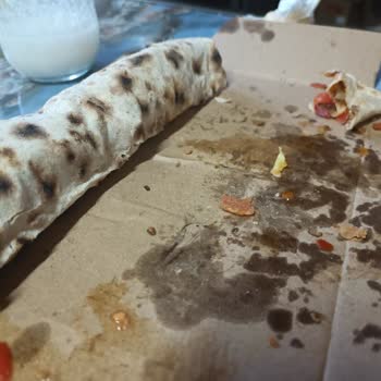 Hacıoğlu Restaurant Lahmacunda Hijyen Sorunu: Sağlığımız Tehlikeye Girdi