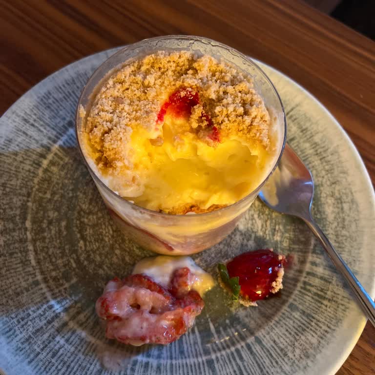 Beslen Pasta & Ekmek Fuarı Altınova Bozuk Tatlı Satıyor