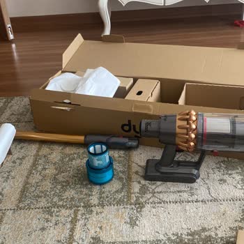 Dyson Tarafından Mağdur Edildim