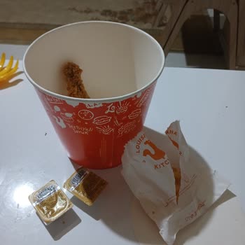 Popeyes E Dikkat Edelim