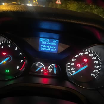 Ford Yüksek Motor Sıcaklığı Uyarısı 2013 Focus 1.6 Benzin Otomatik