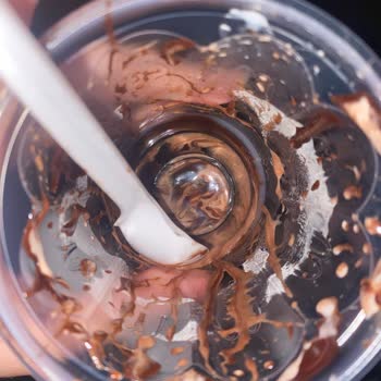 McDonald's Mc Dondurma İçinde Kapak