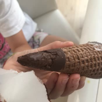 A101 Şubeleri' Eriyip Tekrar Dondurulmuş Dondurma Satmaları...