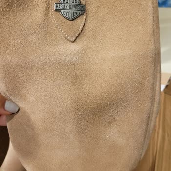 Boyner İzmir De Tamir Olan Çizmenin Mahf Olması