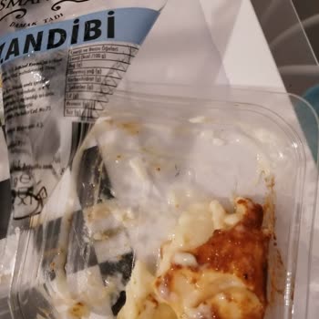 BİM Osmanoğlu Kazandibi İçinden Metal Parça Çıktı!