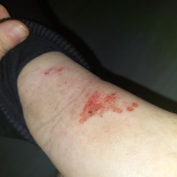 BİM Çalışanı Darp Etti Hakaret Etti. Sıfır Saygı