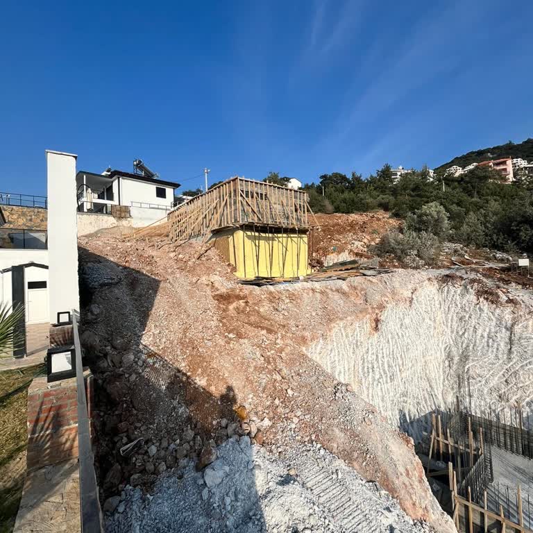 Didim Belediyesi Akbük'te İnşaat Yasağı Yok Mu!