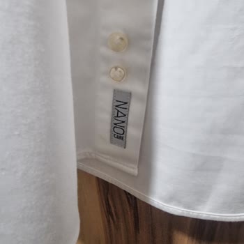 D's Damat Gömleğinde Ütü Problemi