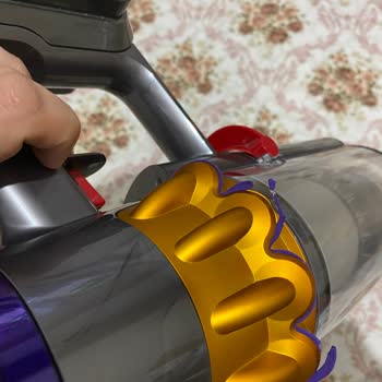 Dyson V15 Detect Kusurlu Ürün İlgisiz Firma