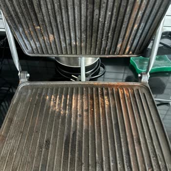 Dökümix Tost Makinesi ( Bizdeneve) Satıcı