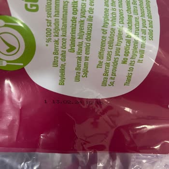 Berrak Ultra Kağıt Havluda İğne