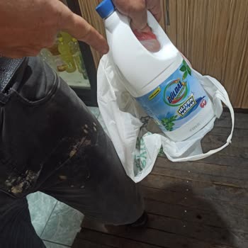 BİM Patlak Çamaşır Suyu