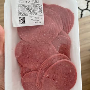 Harras Fıstıklı Salam Adı Altında Fıstıksız Salam Satıyor!