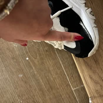 Beymen'den Aldığım Skechers Markalı Ayakkabı Kusuru