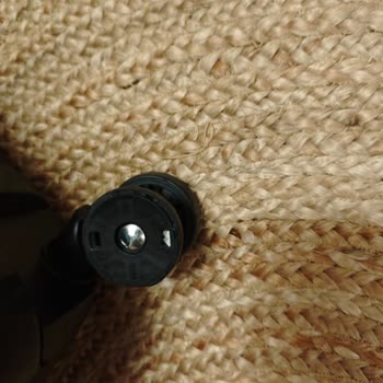 Matmazel Valizlerinin Tekerlek Sorunu