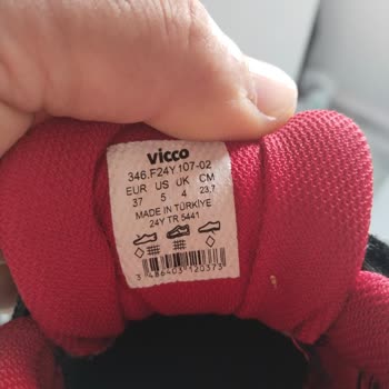 Vicco Marka Çocuk Ayakkabısı Aşırı Terleme Ve Koku Problemi