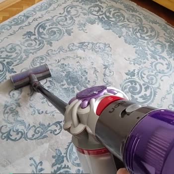 Dyson Max Düğmesinde Kesik Çalışıyor!