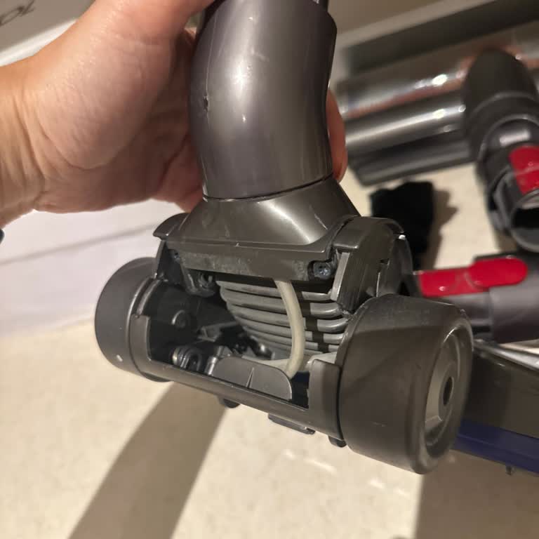 Dyson Marka Süpürge Ve Müşteri Hizmetleri
