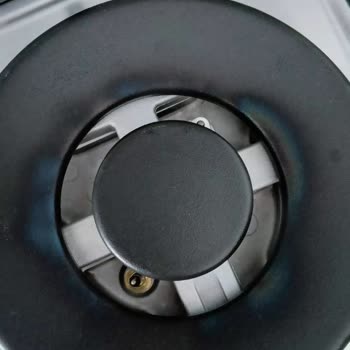 Bosch Ocak Kararması Ve Çizikleri Var