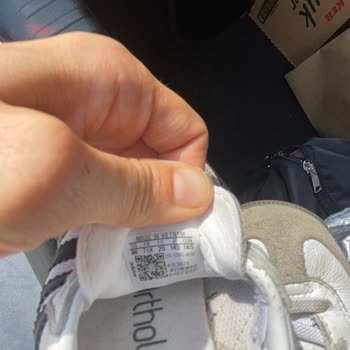 SuperStep Mağazasından Alınan Adidas Marka Samba Modelin Çöp Olması!