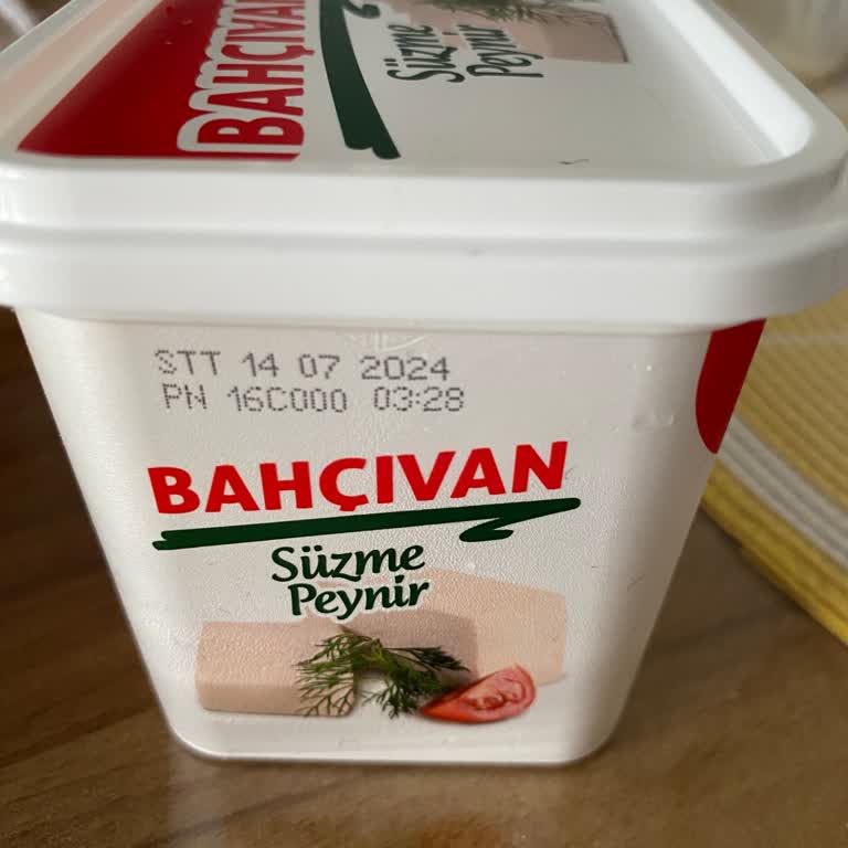 Bahçıvan Marka Süzme Peynir Kötü Kokuyor Ve Tadı Acımsı