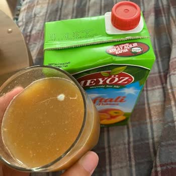 KÜF'LÜ Ürün Satan Meyöz!