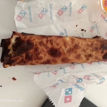 Domino's Pizza Yanık Dürüm Özensiz Davranmaları