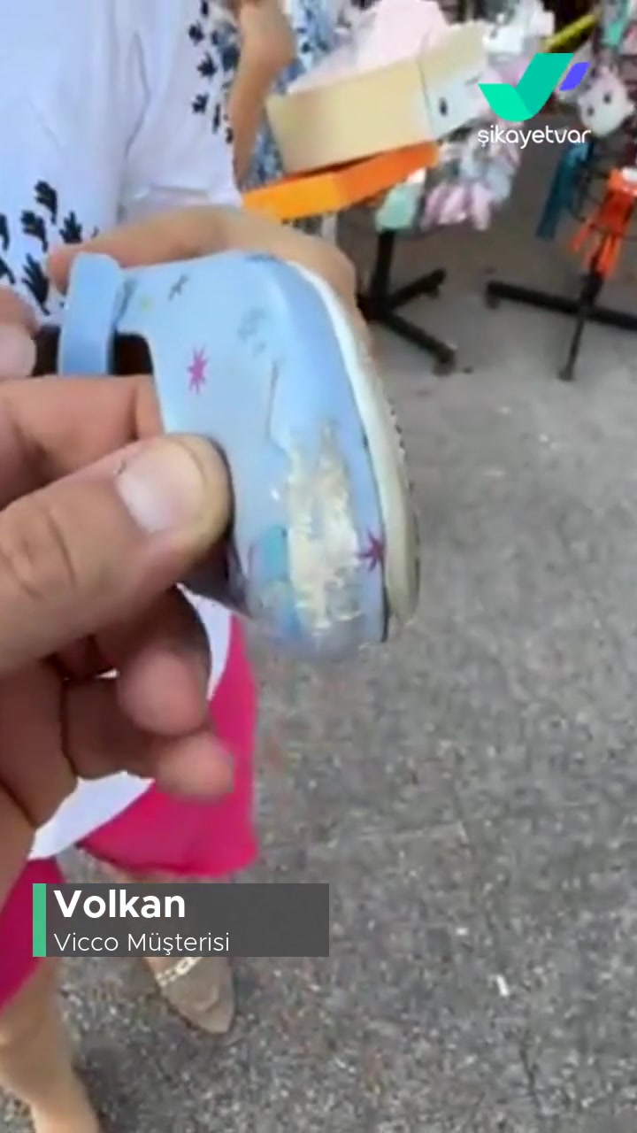 Vicco Raf Ömrü Bitmiş Ayakkabı Satıyor! videonun kapak resmi