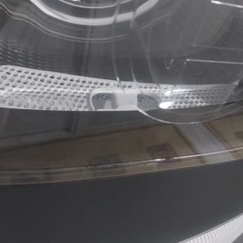 Bosch Marka Kurutma Makinesinin Camı Çatlak Paneli Çizik Geldi