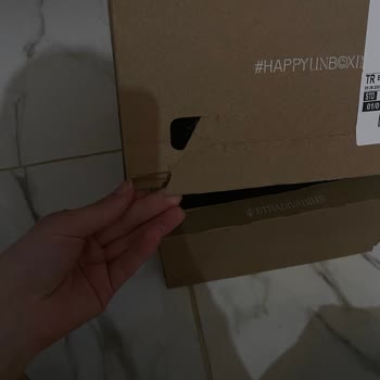 Stradivarius Kargom Açılmış Geldi