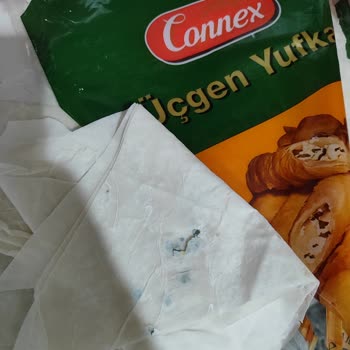 BİM'den Aldığım Yufka Küflü Çıktı