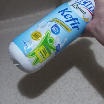 İçim Süt ve Süt Ürünleri İçim Kefir Son Kullanma Tarihine 10 Gün Kala Şişmiş