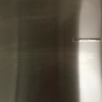 Bosch Markalı Buzdolabım Boyası Atıyor