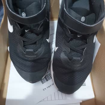 Nike Kalitesiz Ayakkabı Hemen Açıldı