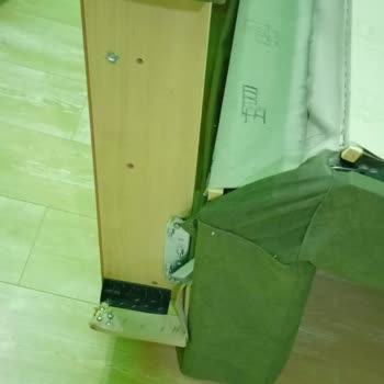 İstikbal Eşya Kırık Çıktı Ve Kurulumu Yapan Baştan Savma Yaptı