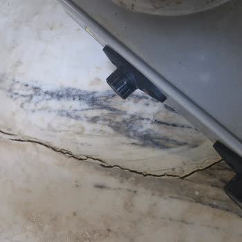 Ege Üniversitesi Hastanesi'nde Olumsuz Koşullar Ve Acil Çözüm Talebi