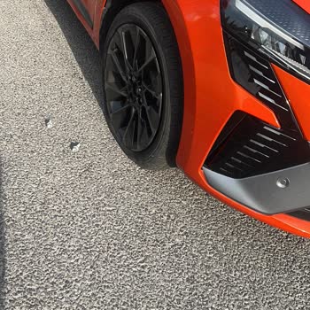 Mais İzmir Yeni Aldığım Araçta Lastik Sorunu Ve Servis Deneyimi!
