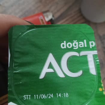Activia 2 Farklı Şoktan Aldım Tarihi Geçmemiş Bozuk
