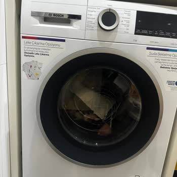 3 Yıllık Bosch Çamaşır Makinesi Paslanıyor