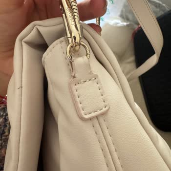 Boyner Calvin Klein Çanta Yırtık Teslim Edildi. İade Kabul Etmiyorlar